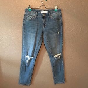 Tilly’s RSQ Mid-Rise Distressed Boyfriend Jeans